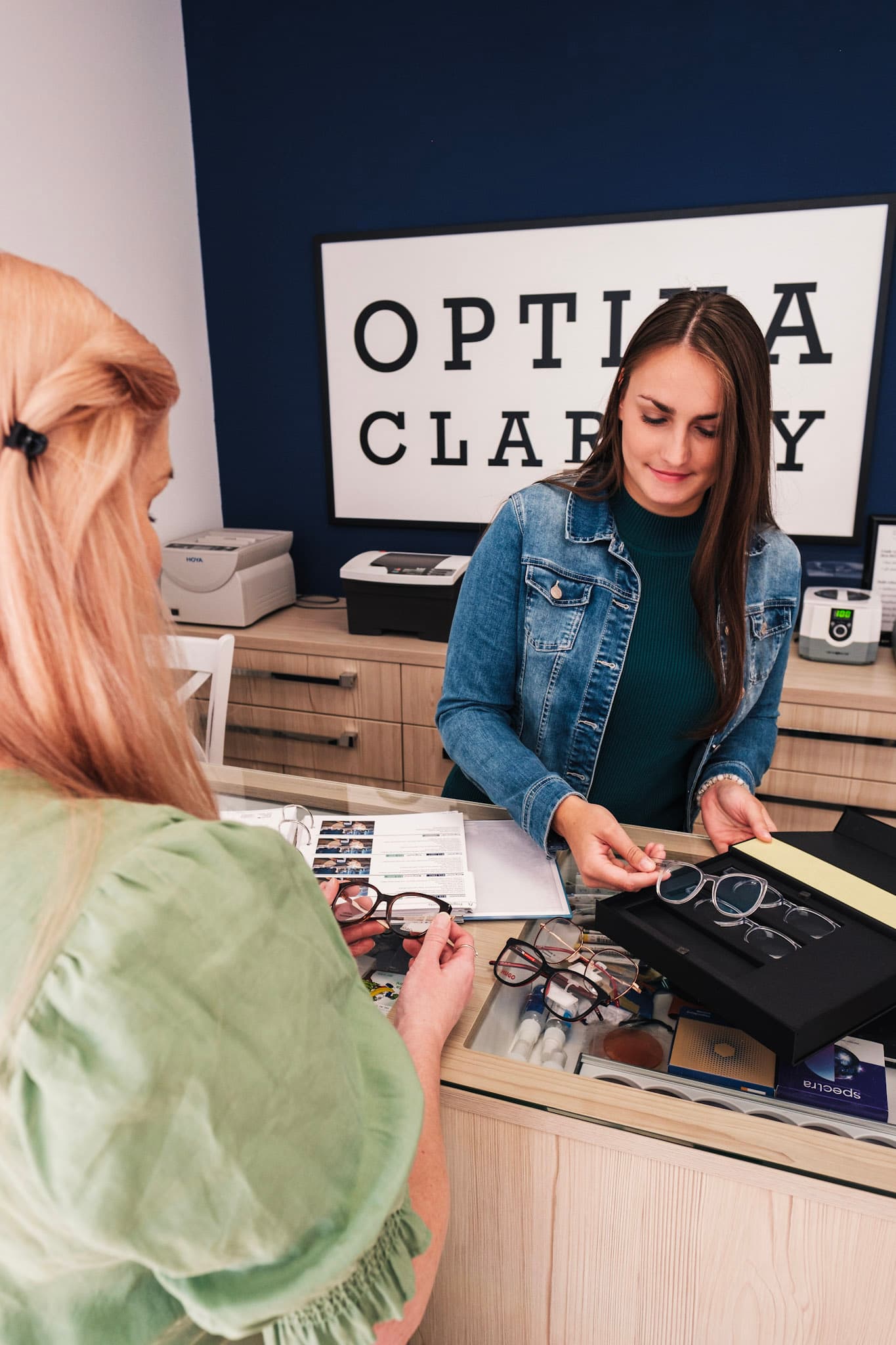 Hospitality & Gastro 12